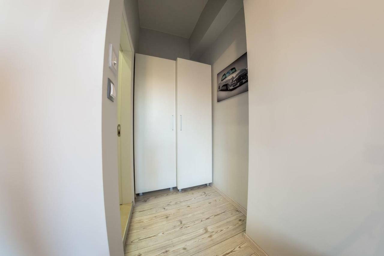 Sofia Downtown Life Apartment Esterno foto